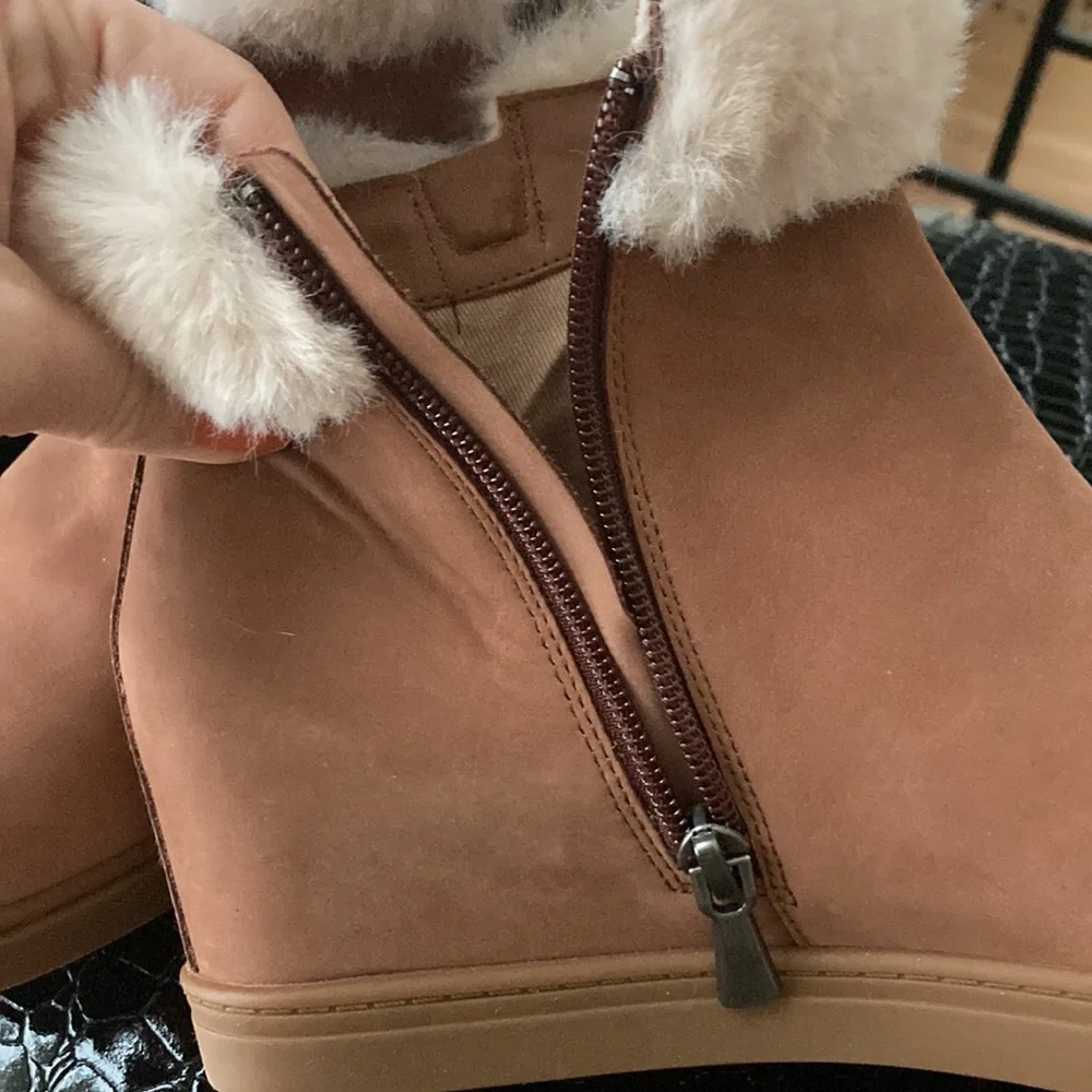 L.Paola suede wedge boots fur trimmed - Picture 9 of 16